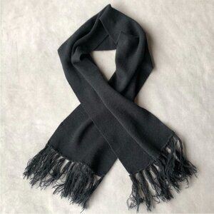 Knit Scarf with Fringe ~ Black